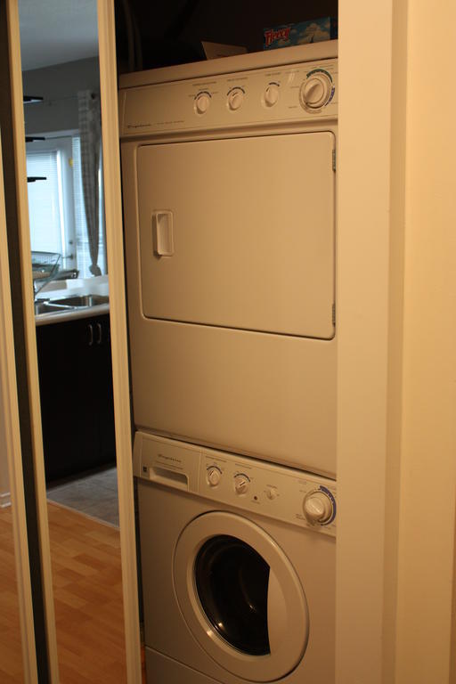 Accurate Plus Furnished Apartment- Brickstone Mews Mississauga Chambre photo