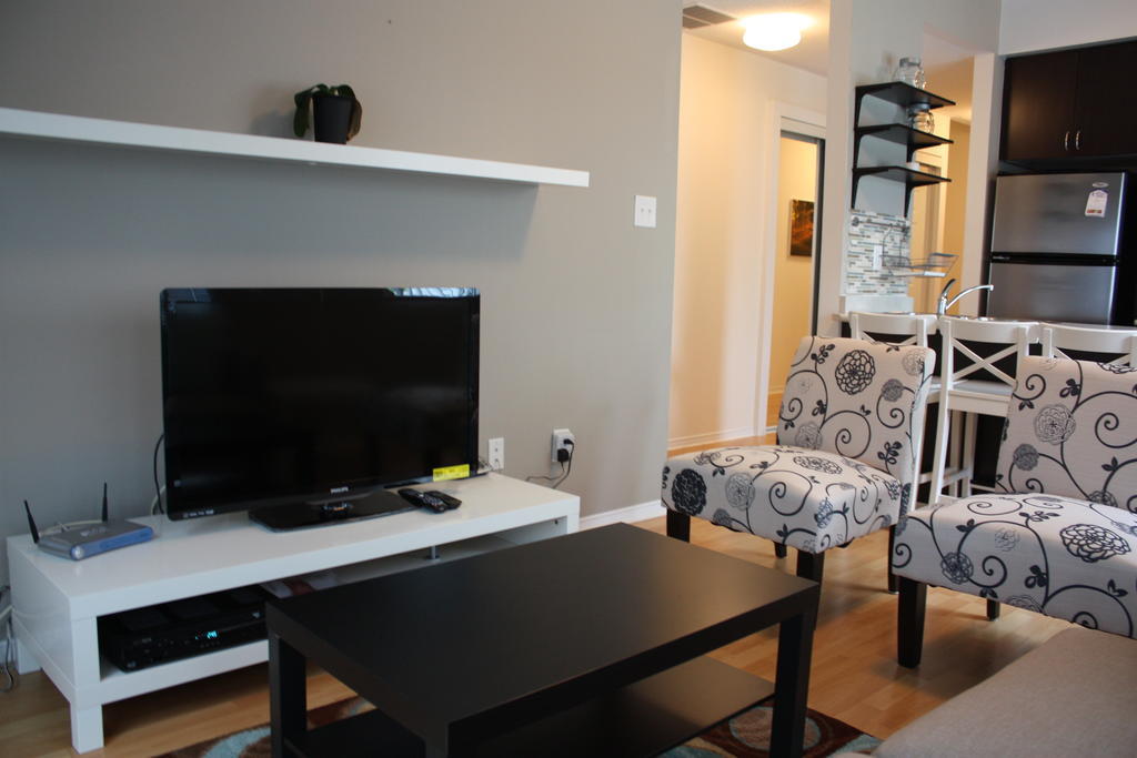 Accurate Plus Furnished Apartment- Brickstone Mews Mississauga Chambre photo