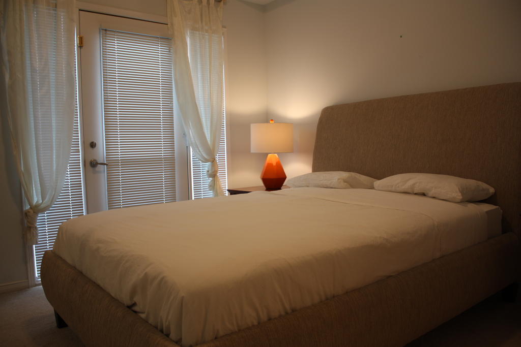 Accurate Plus Furnished Apartment- Brickstone Mews Mississauga Chambre photo