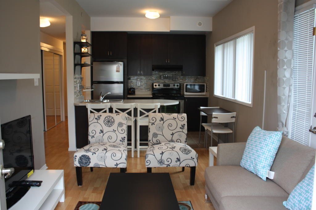 Accurate Plus Furnished Apartment- Brickstone Mews Mississauga Chambre photo